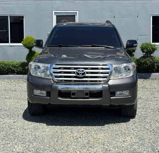 jeepetas y camionetas - Toyota land cruicer vxr 2008