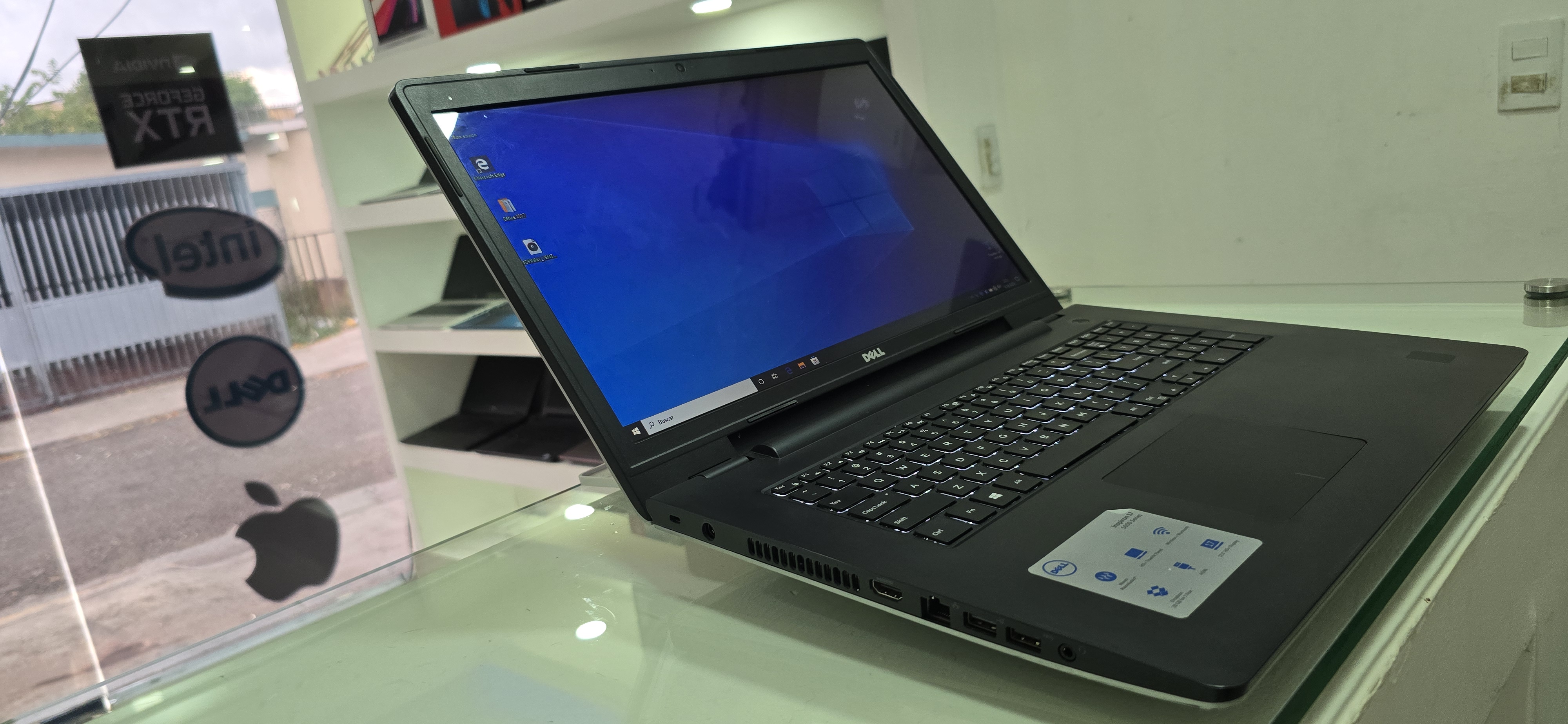 computadoras y laptops - Dell 5000 17 Pulg Core i7 Ram 8gb Disco 256gb solido hdmi Full 2