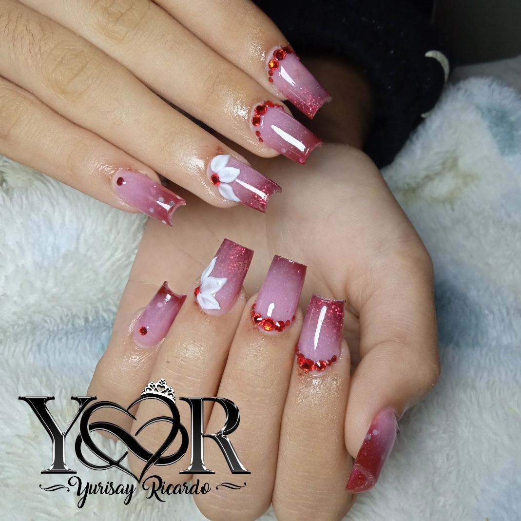 servicios profesionales - Manicurista profesional  3