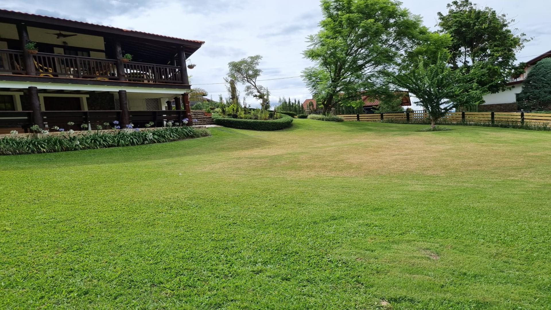 casas vacacionales y villas - Villa en Venta en Jarabacoa, Tu Refugio de Montaña 1
