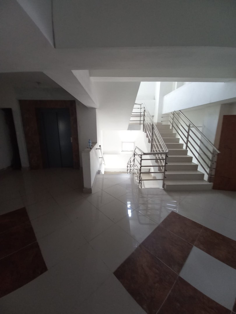oficinas y locales comerciales - Sin Intermediarios Rento/Vendo 3