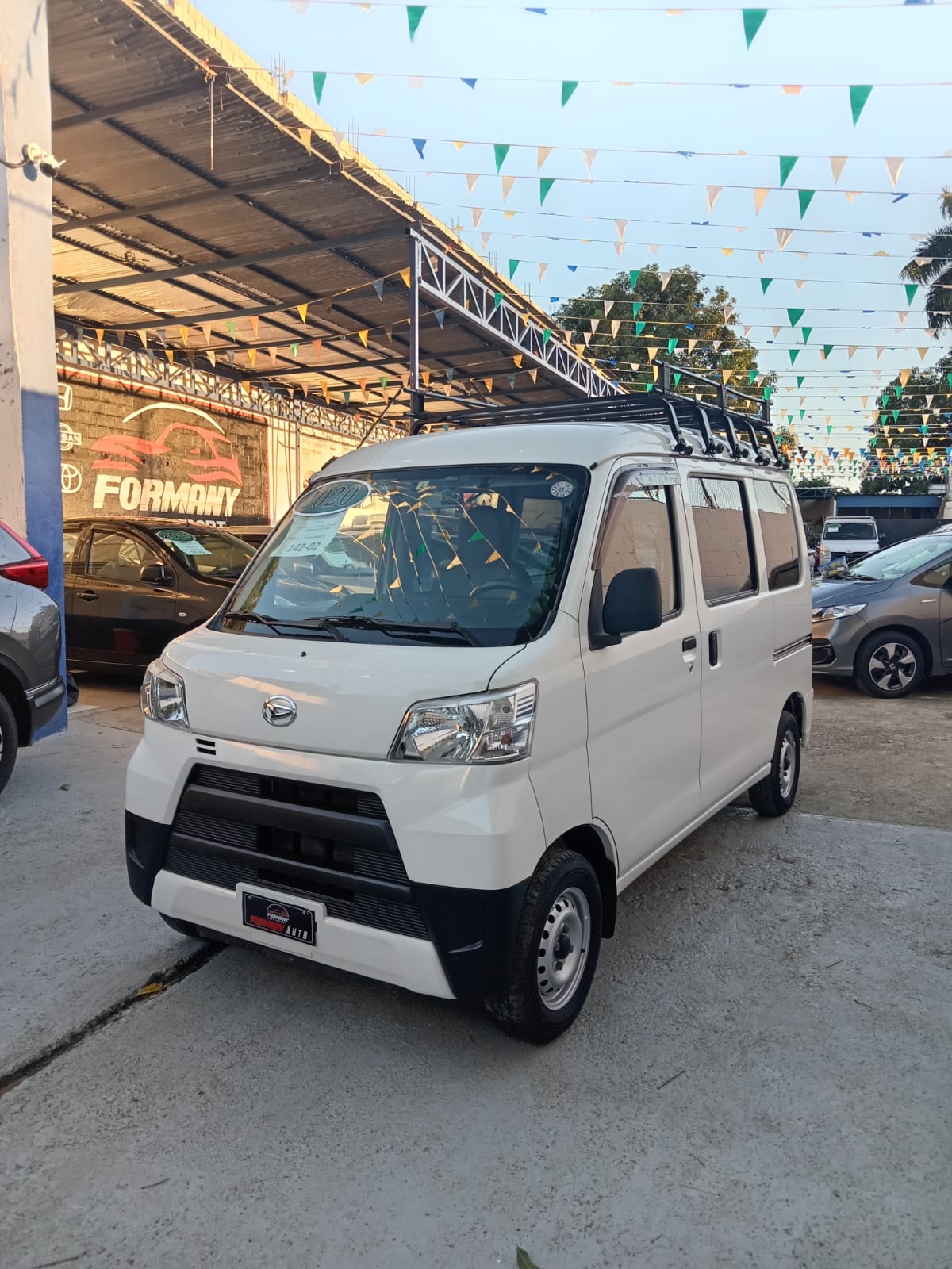 carros - DAIHATSU HIJET  1