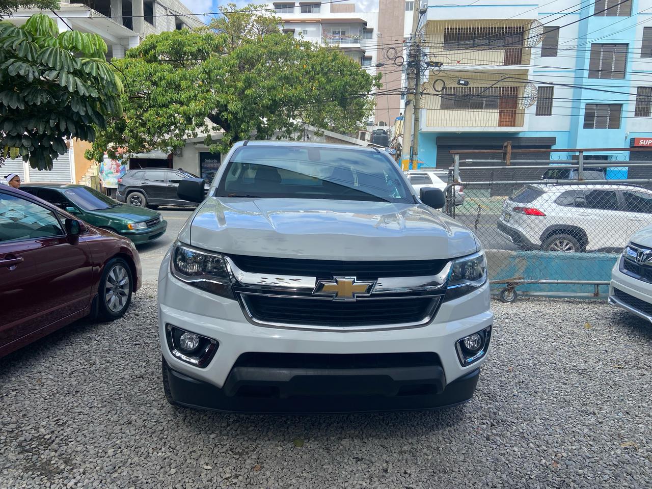 jeepetas y camionetas - CHEVROLET COLORADO WT CABINA Y MEDIA 2019 *NUEVA* 1