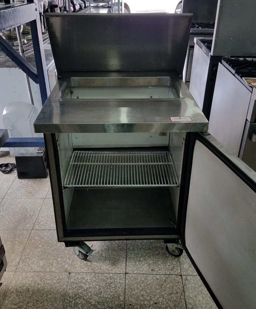 servicios profesionales - Beverage Air, Mesa Fría 2