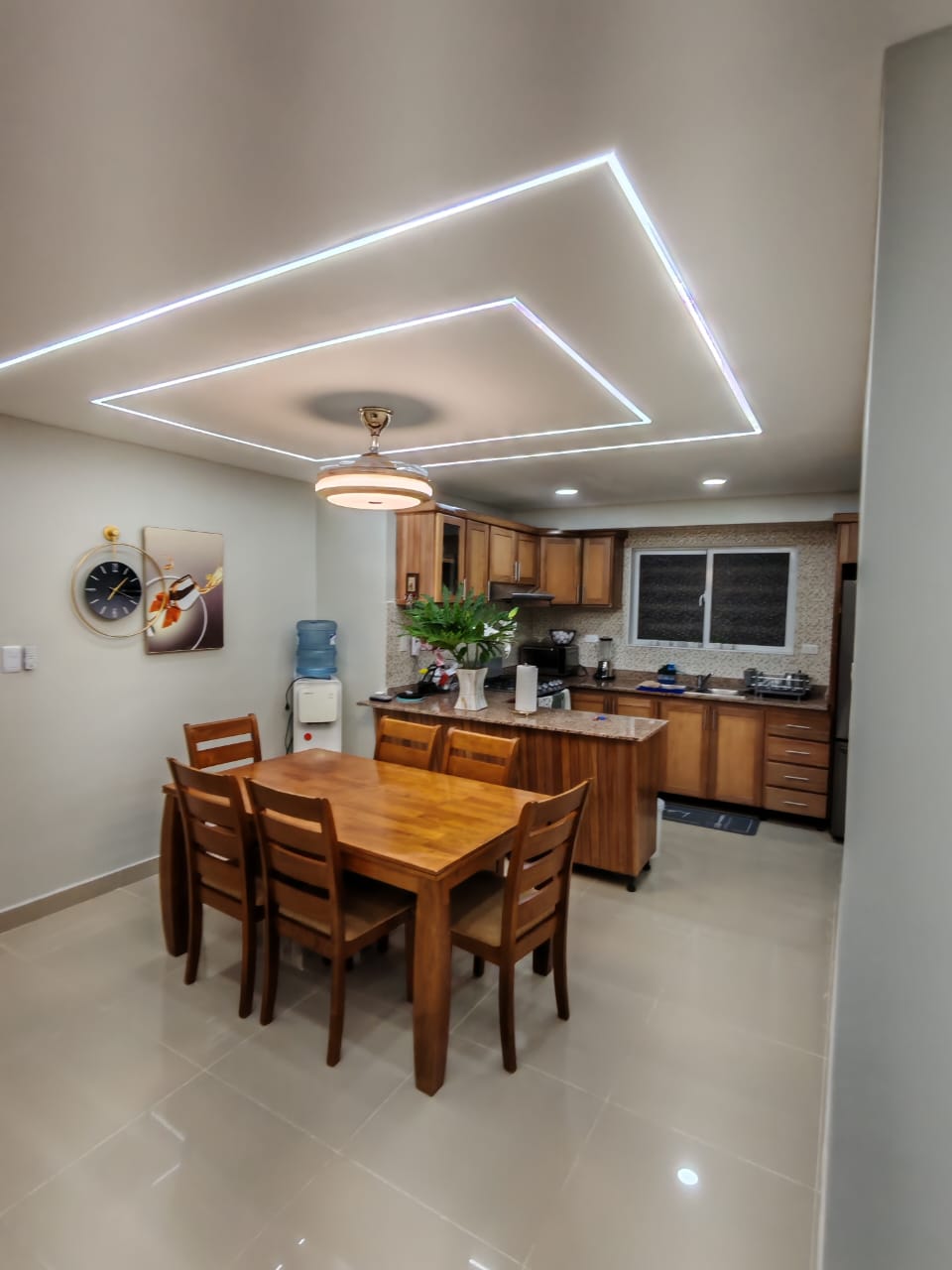 apartamentos - VENDO 1RO NIVEL EN CIUDAD MODELO JACOBO MAJLUTA 1