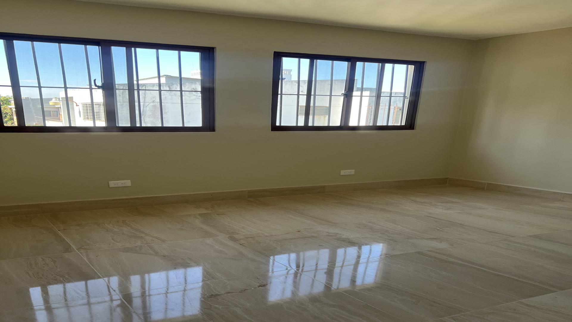 casas - Casa en Alquiler de 4 habitaciones en Paraiso 8