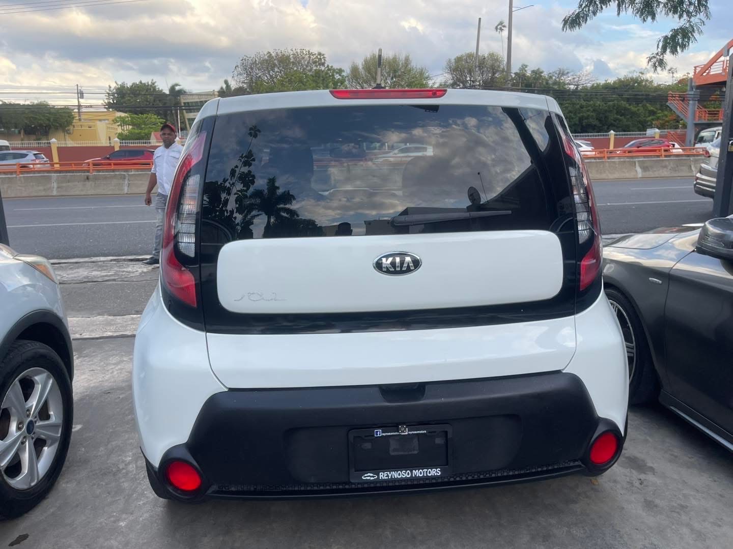 jeepetas y camionetas - KIA SOUL 2016 3