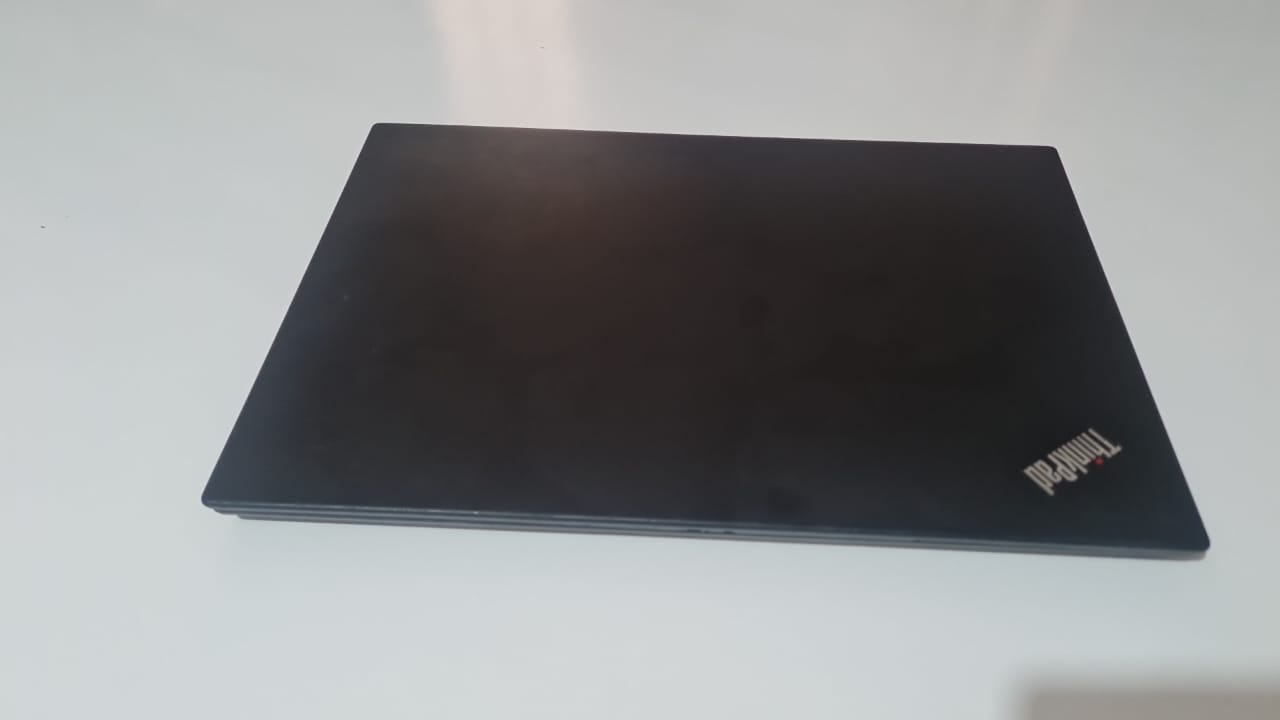 computadoras y laptops - Thinkpad T490 Intel Core I7 40GB RAM 1TB NVMe 1