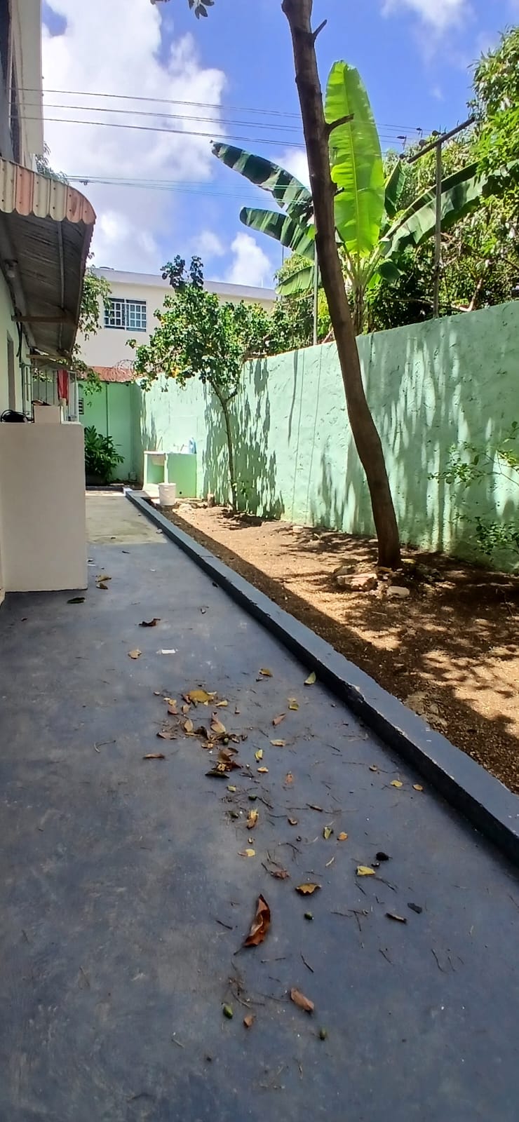 casas - Alquiler RD$ 28,000 Solo 1er nivel Invimosa 5