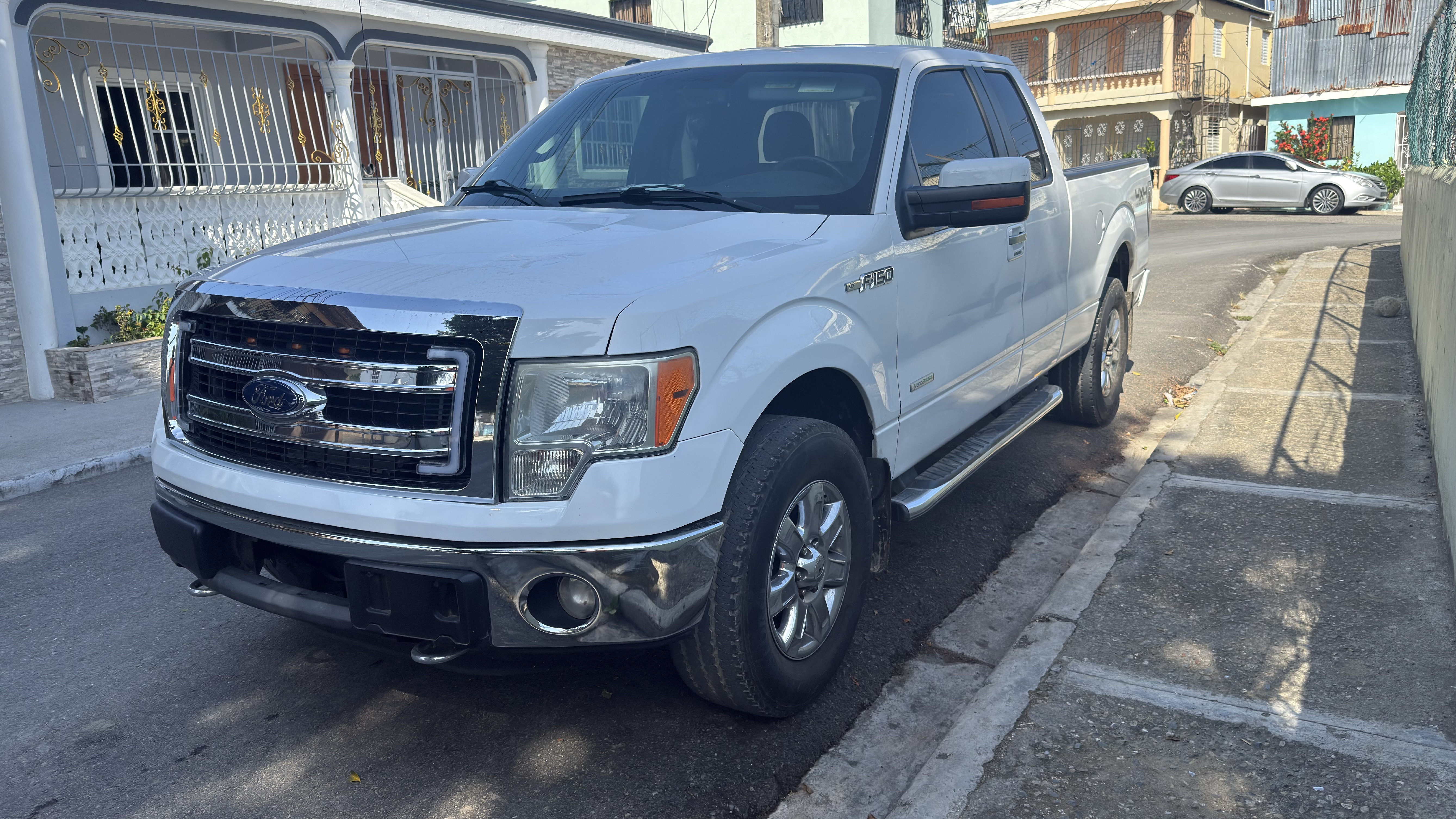 jeepetas y camionetas - matricula al dia unico dueño 0