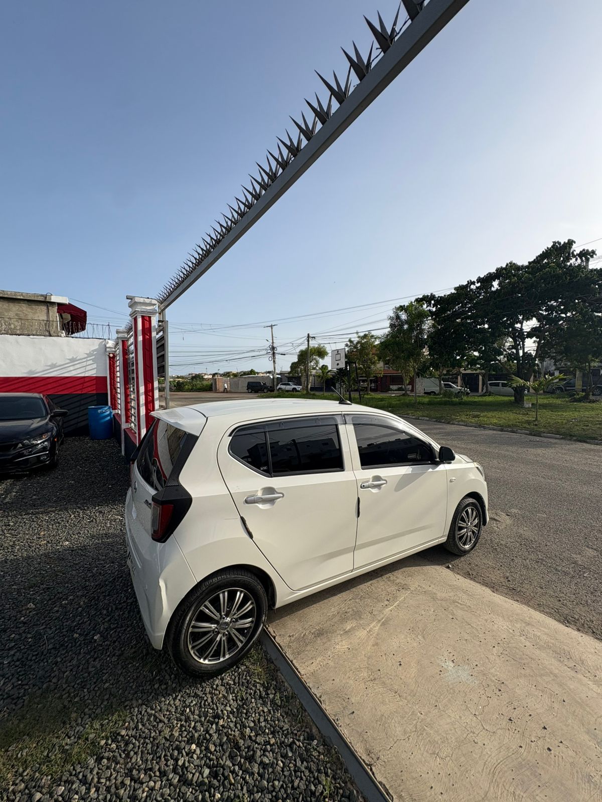carros - DAIHATSU MIRA 2018 9