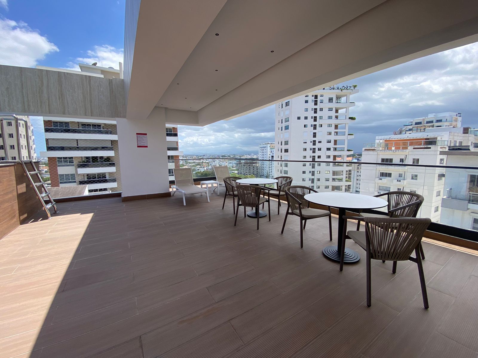apartamentos - Apartamento en venta en Piantini 4