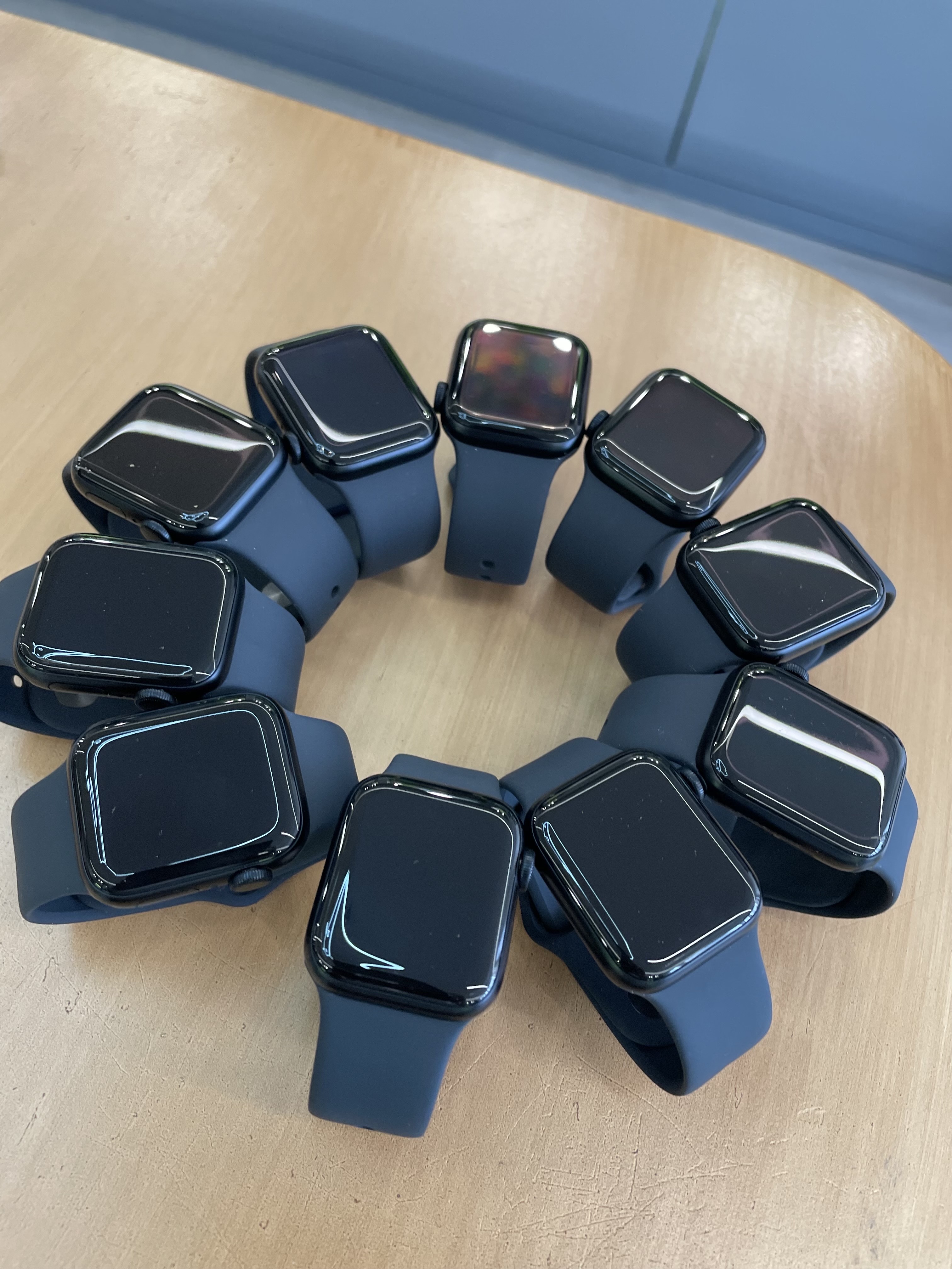otros electronicos - APPLE WATCH SE 2da GENERACIÓN 40mmNUEVOSGARANTÍA INCLUIDA  0