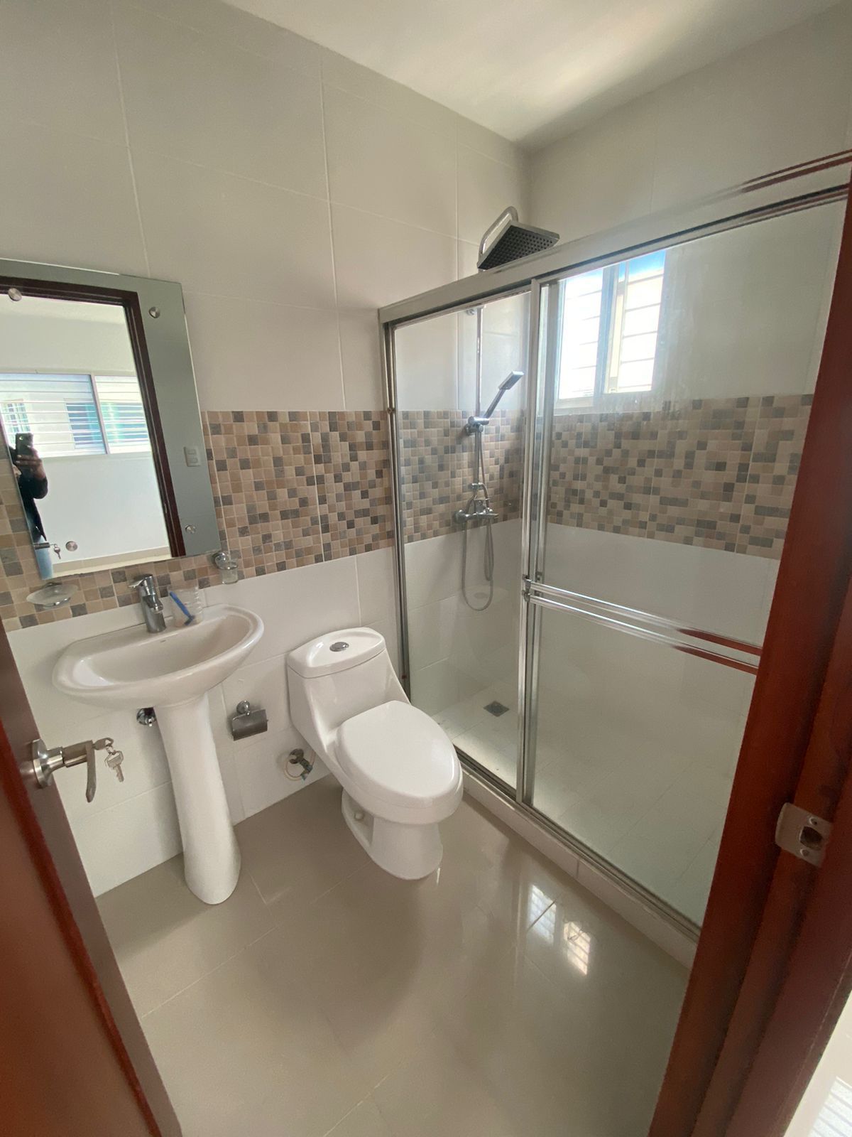 apartamentos - Apartamento 4to Nivel en Gurabo, Proyecto Cerrado 4