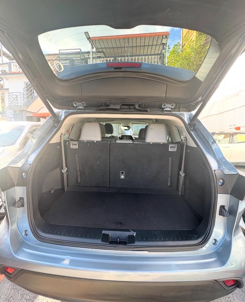 jeepetas y camionetas - Toyota Highlander 2022 7