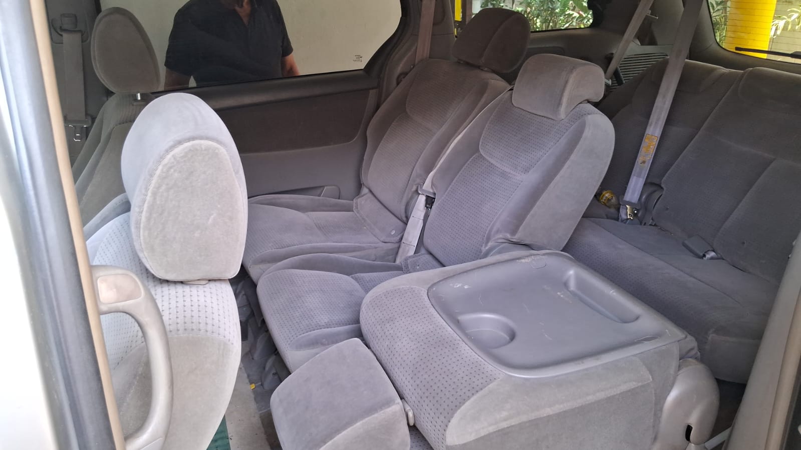 jeepetas y camionetas - Toyota Sienna Año 2006 Única Dueña en Santiago Vi. 9