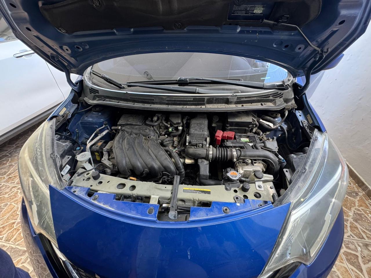carros - Nissan versa note americana  4