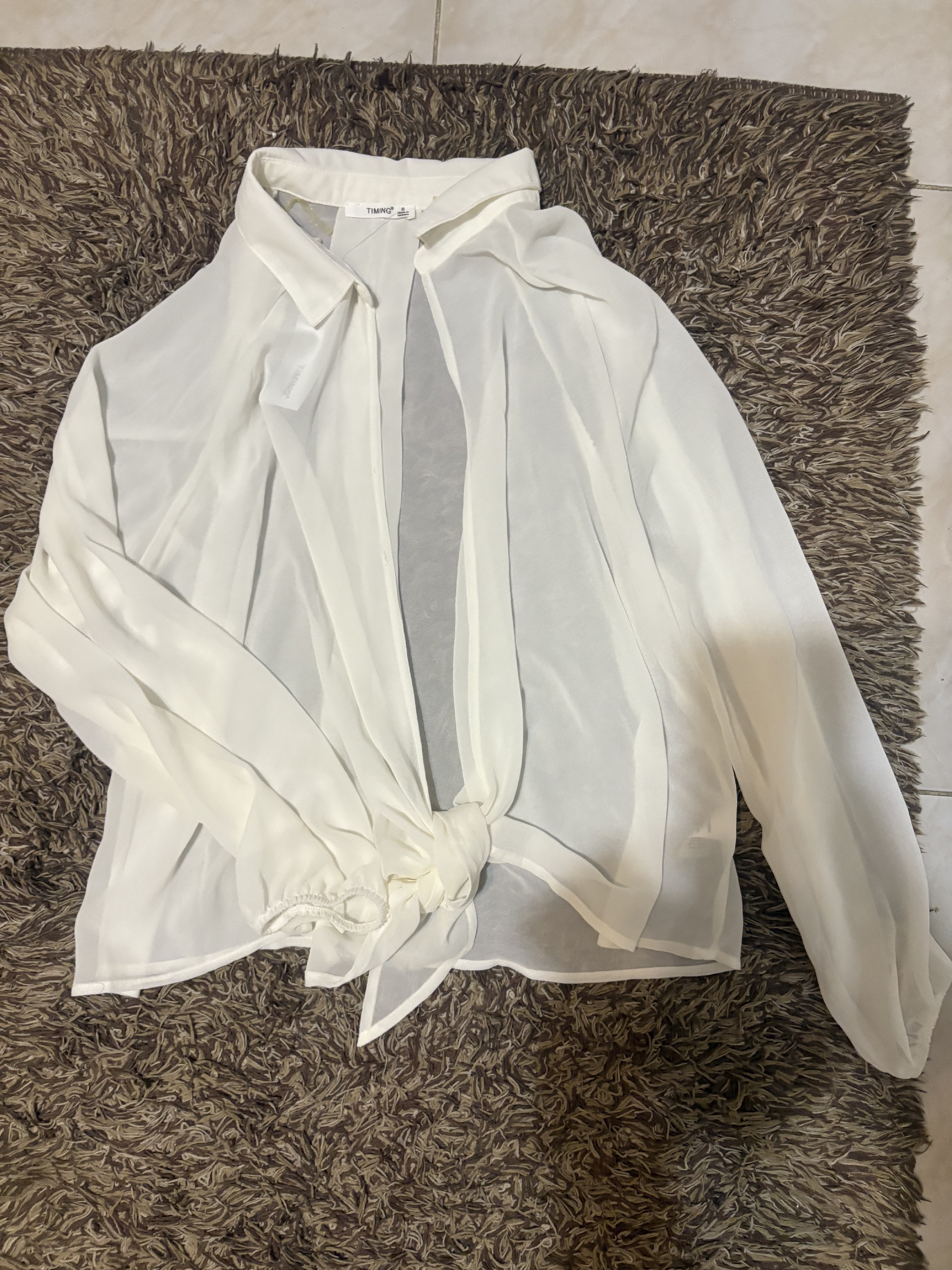 ropa para mujer - los precios varían según la marca  3