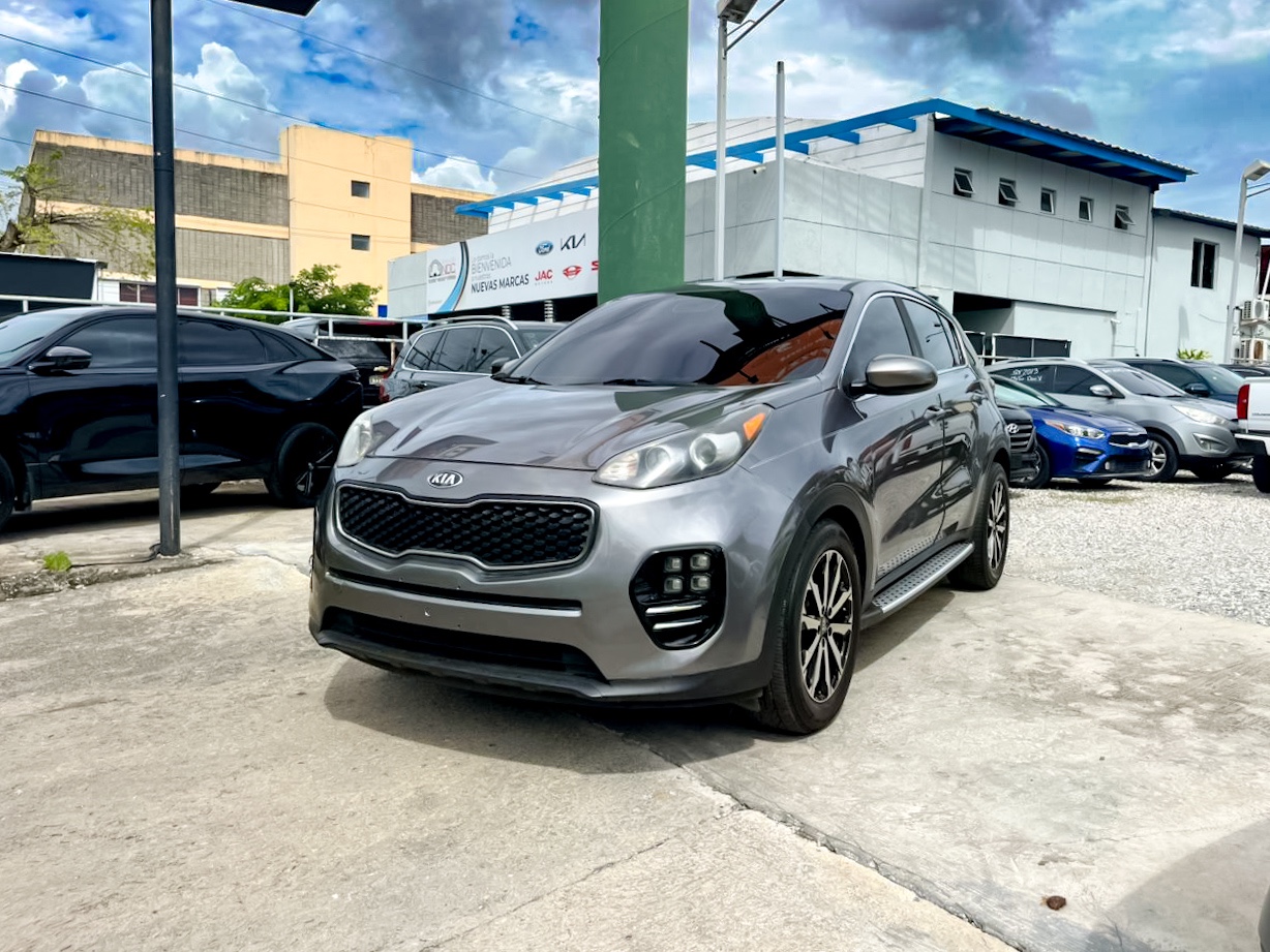 jeepetas y camionetas - Kia Sportage 2017. Motor GDI. Única dueña Rep.Dom luego de importada desde USA. 9