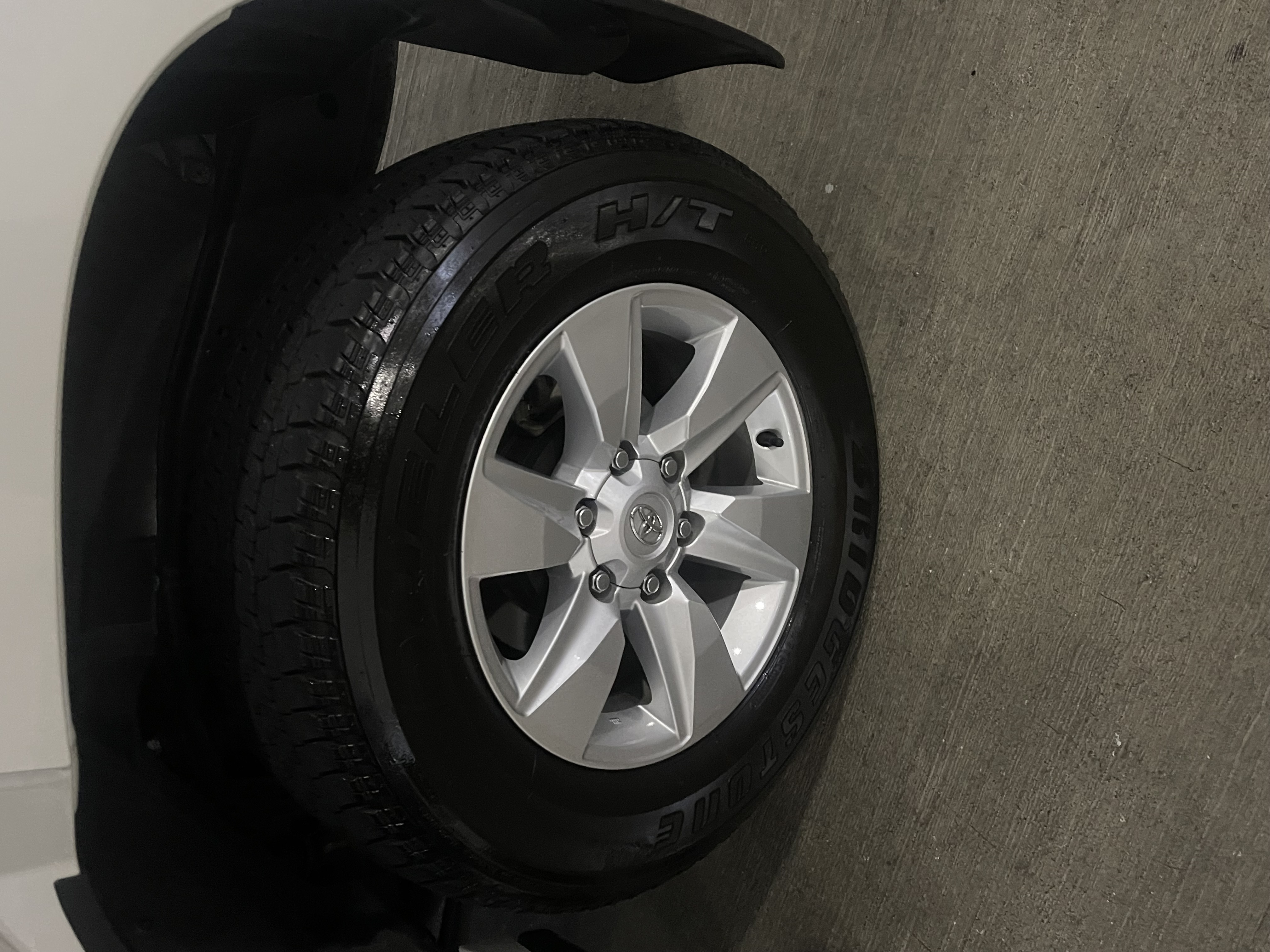 jeepetas y camionetas - Toyota Land Cruiser Prado 2022 TXL Nueva 5