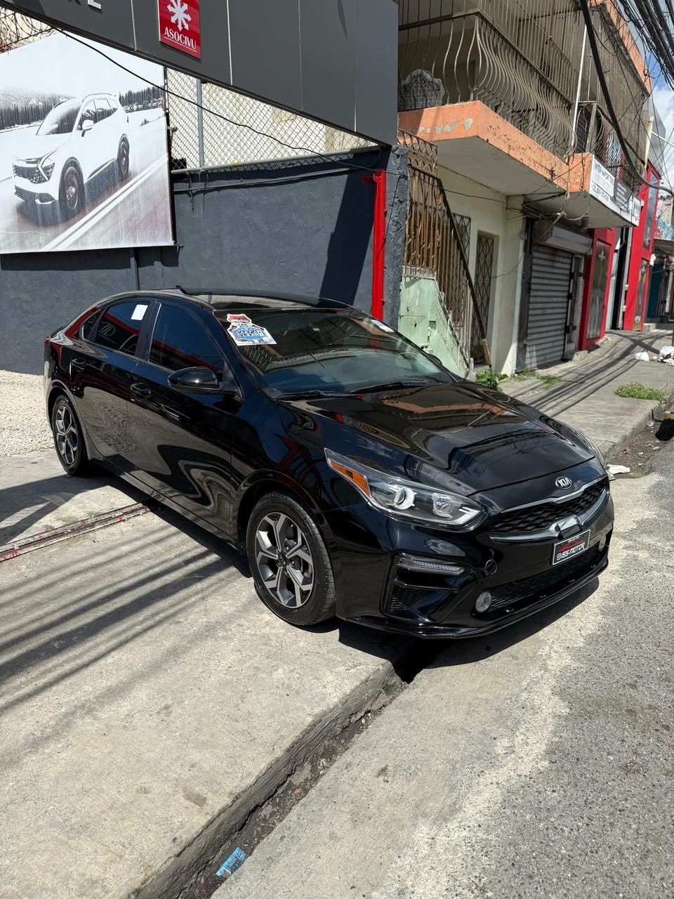 carros - Kia Forte 2021  0