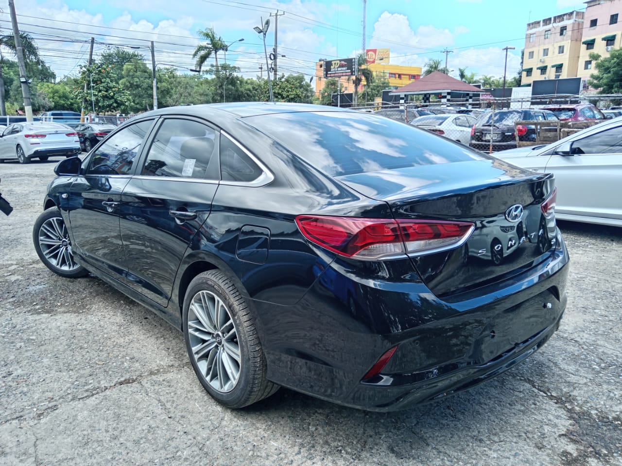carros - HYUNDAI SONATA NEW RISE 2018 NEGRO GASOLINA 4