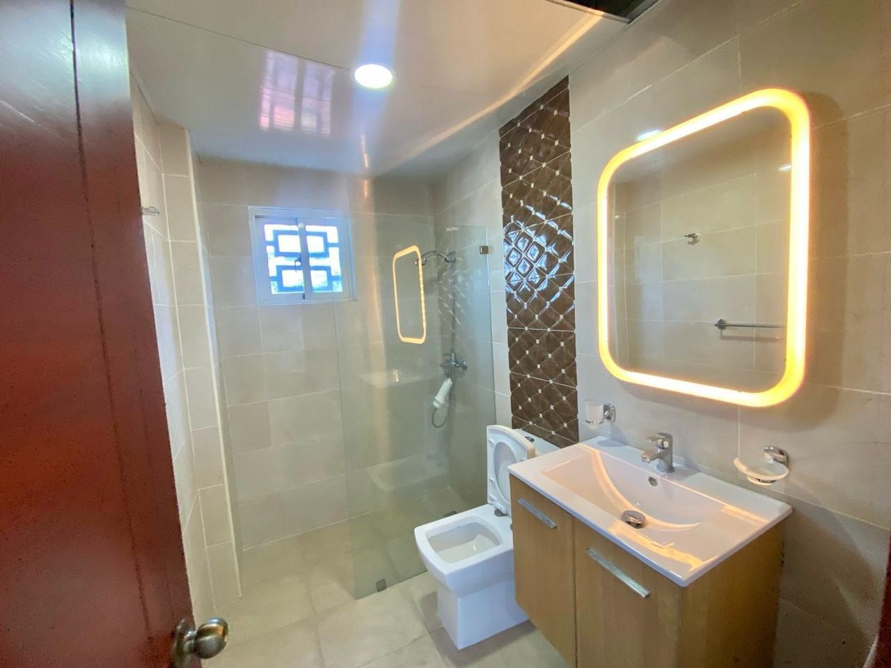 apartamentos - Apartamento en Renacimiento 
Segunda con terraza  2