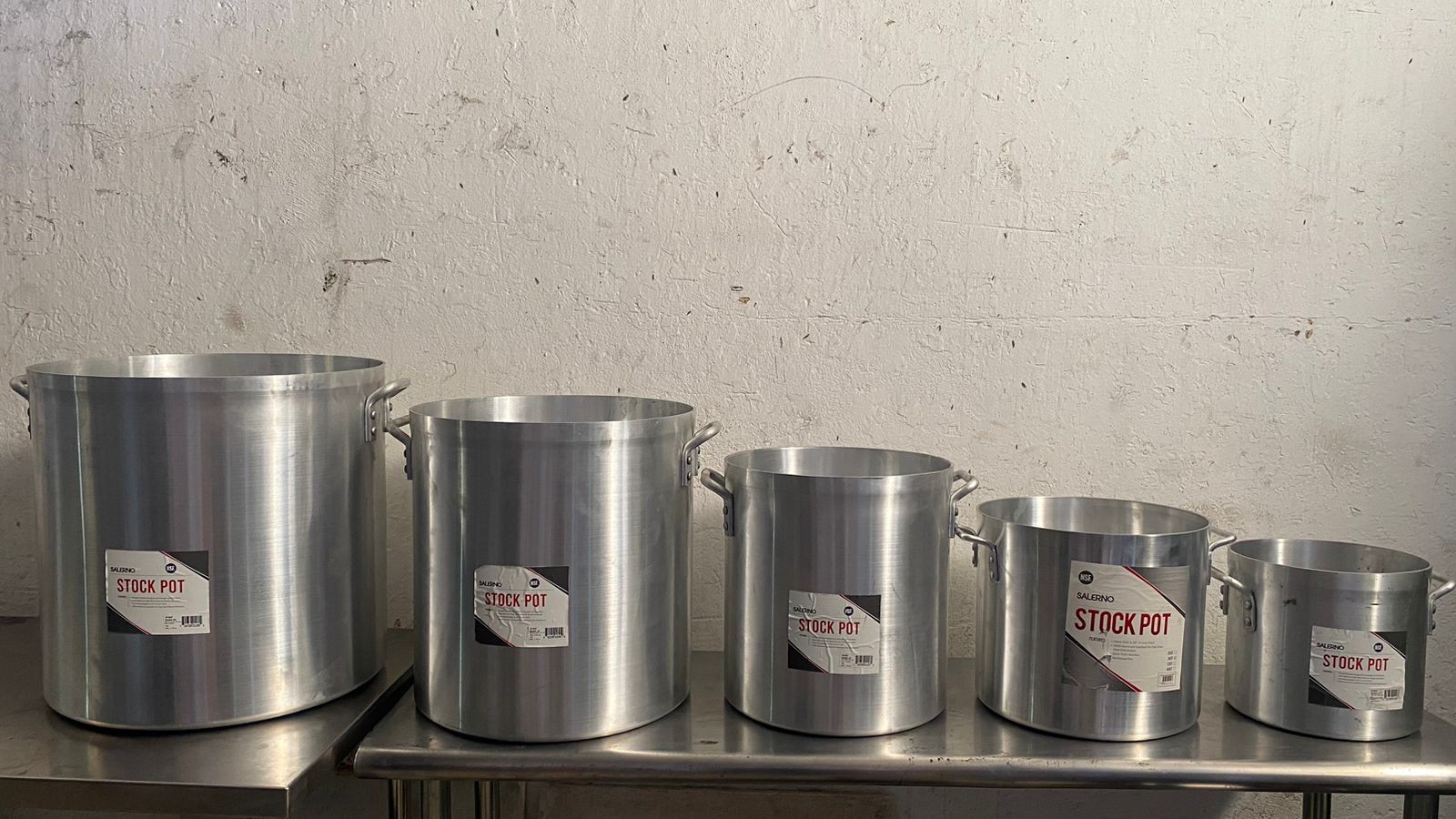 equipos profesionales - Olla de Aluminio, Salerno de 12 qts hasta 80 qts.  0