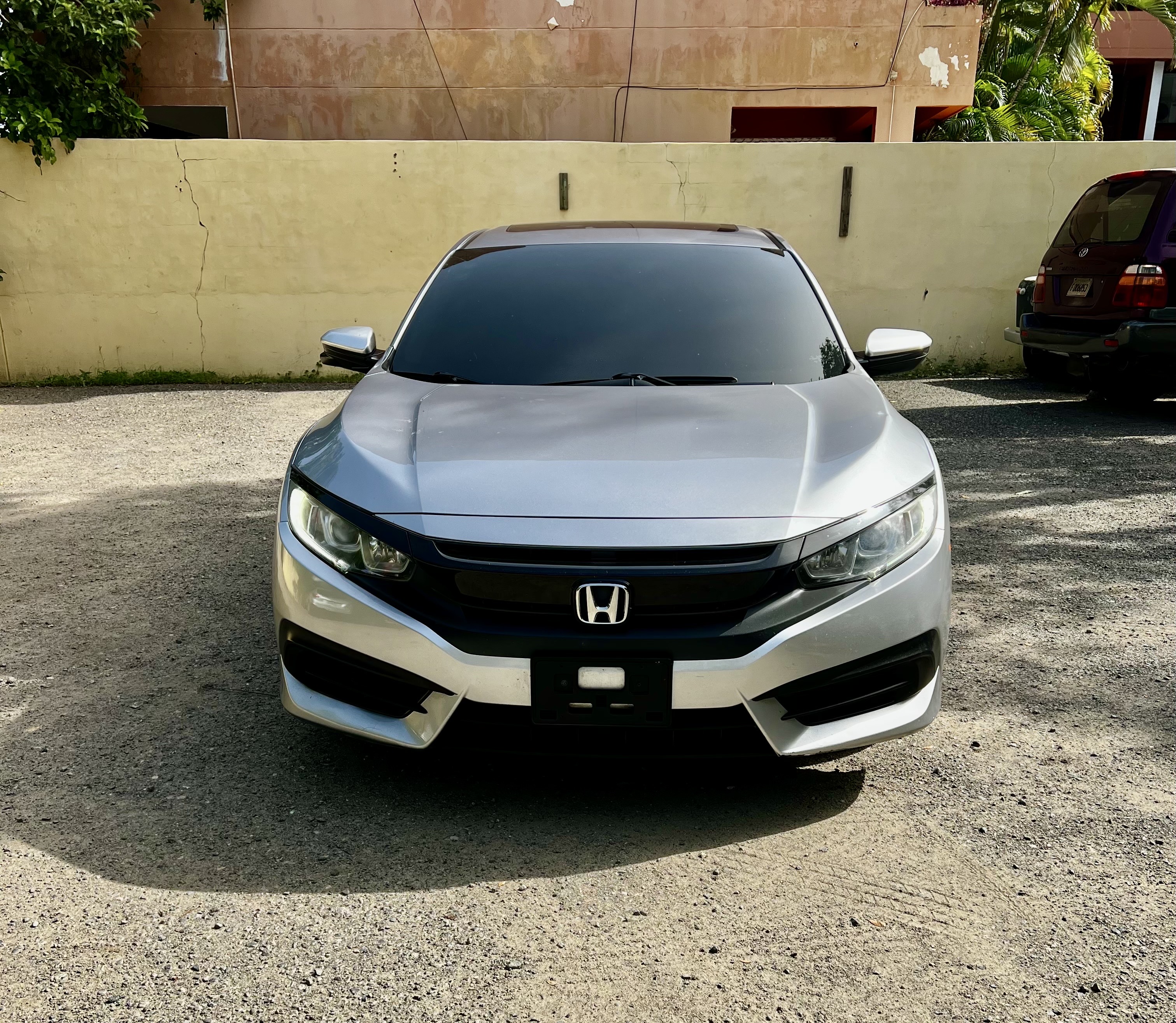 carros - Se Vende ( For Sale ) Honda Civic, version EX, full, Clean , year 2018, precio $ 0