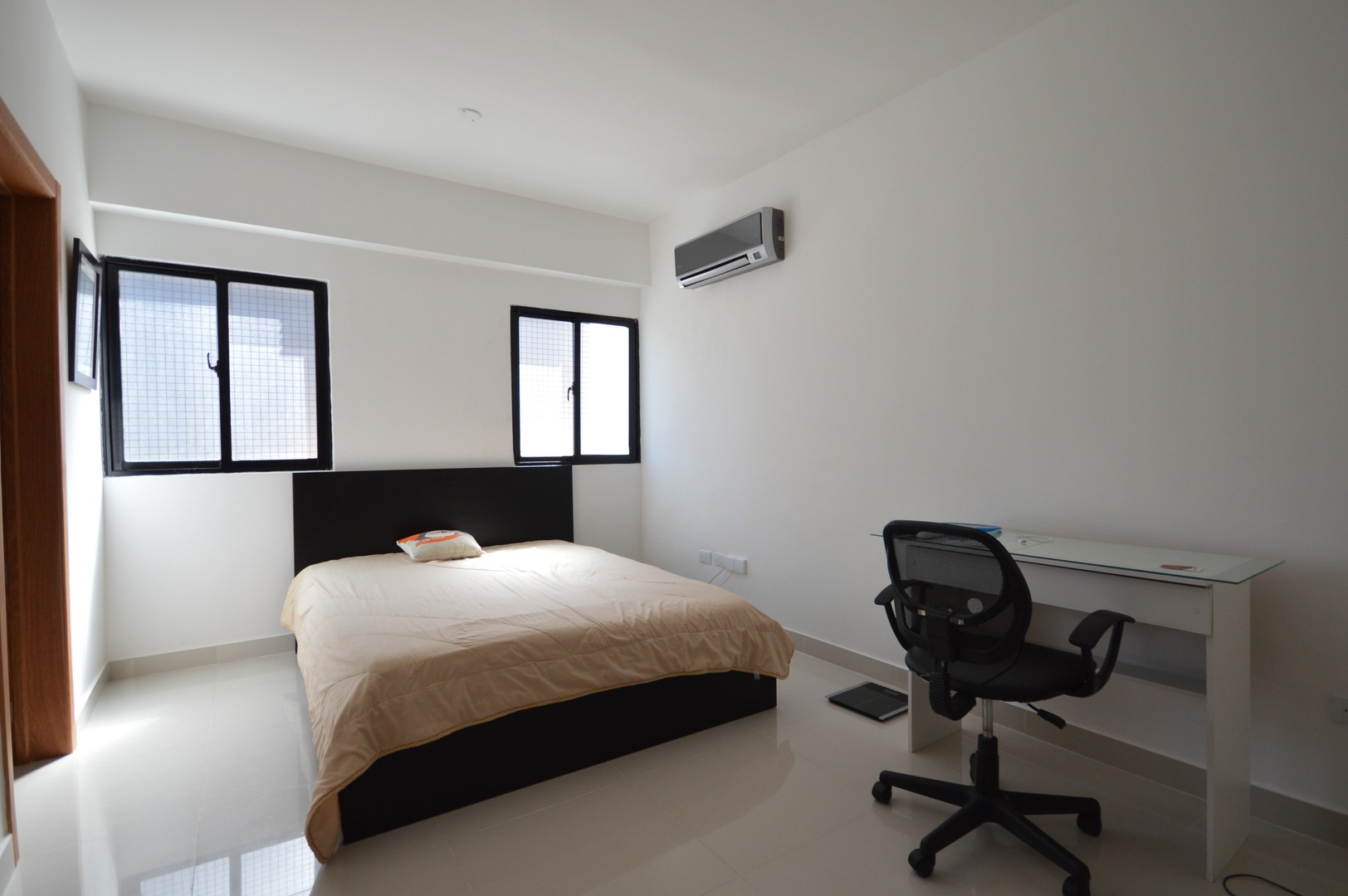 apartamentos - Apartamento en Venta, Evaristo Morales
Gran Apartamento para Venta, Evaristo Mor 3