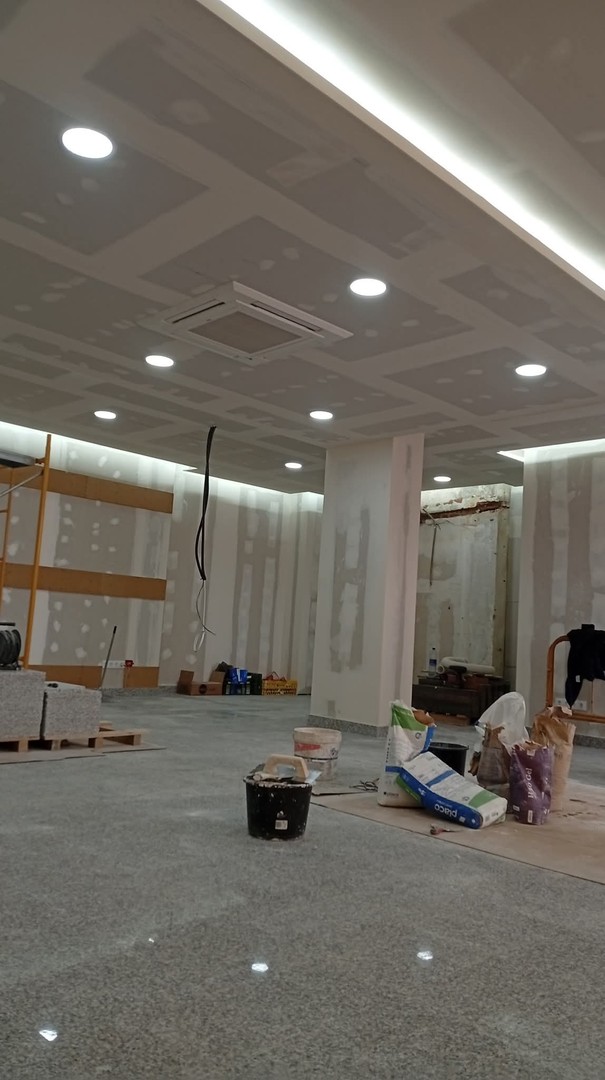 construccion e industrial - Especialista en la colocación de sheetrock ,pintura ,descoracion de interiores  4