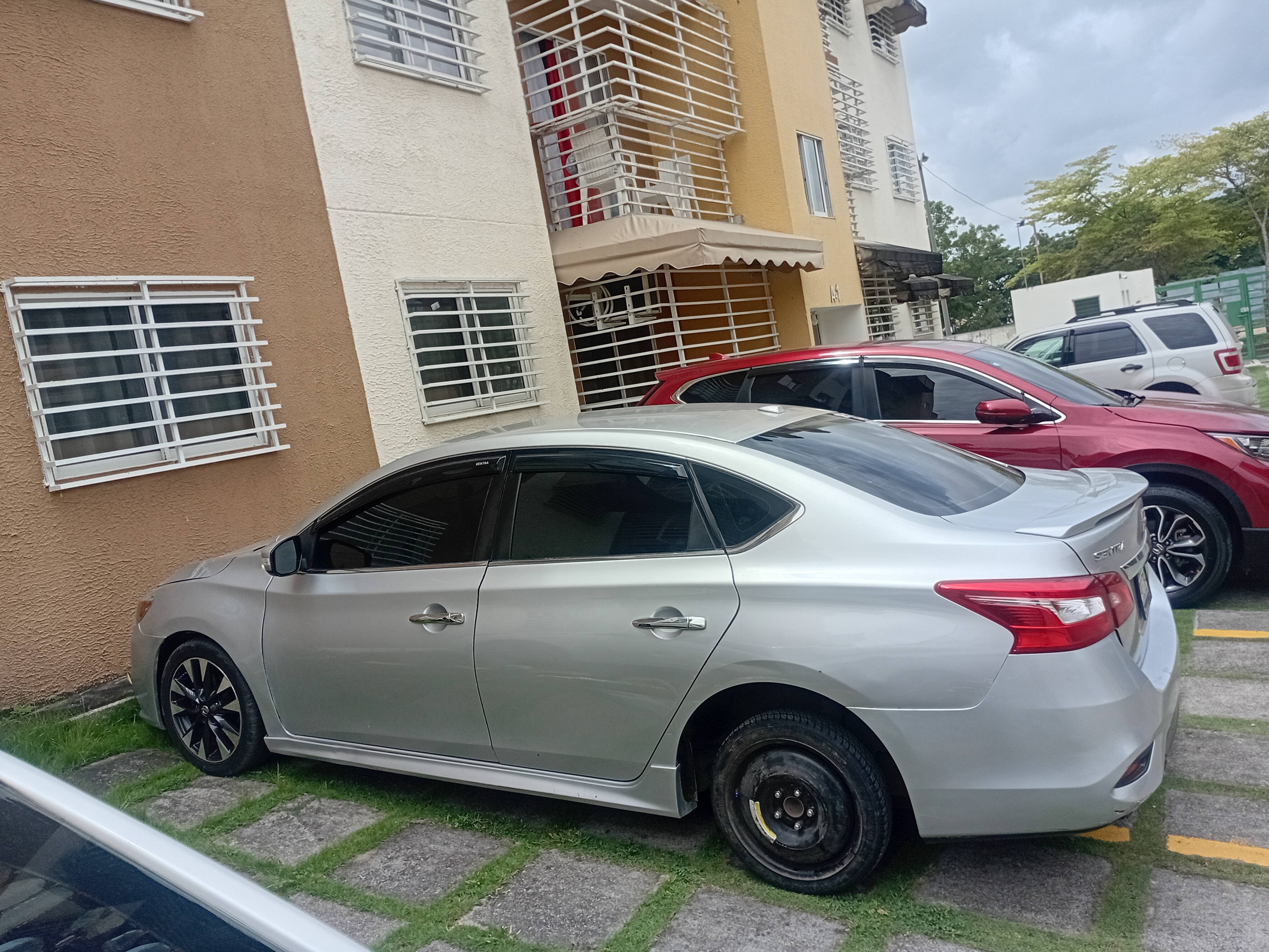 carros - Se vende nissan dentra 2016 de oportunidad comodo  8