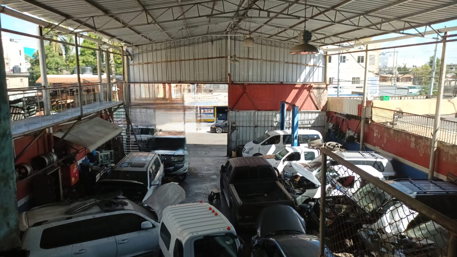 solares y terrenos - Solar / Taller de venta en Villa Agrícola 2