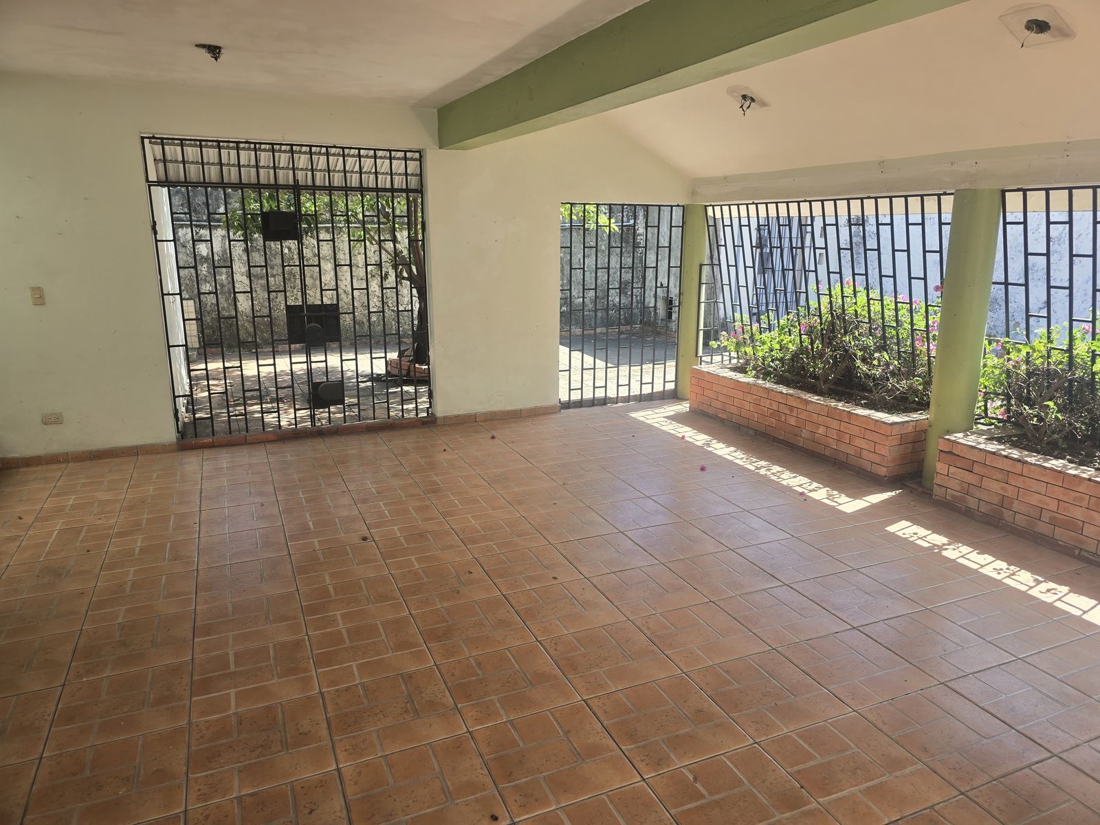 casas - Vendo casa en el millón ideal para negocio 500 met 3