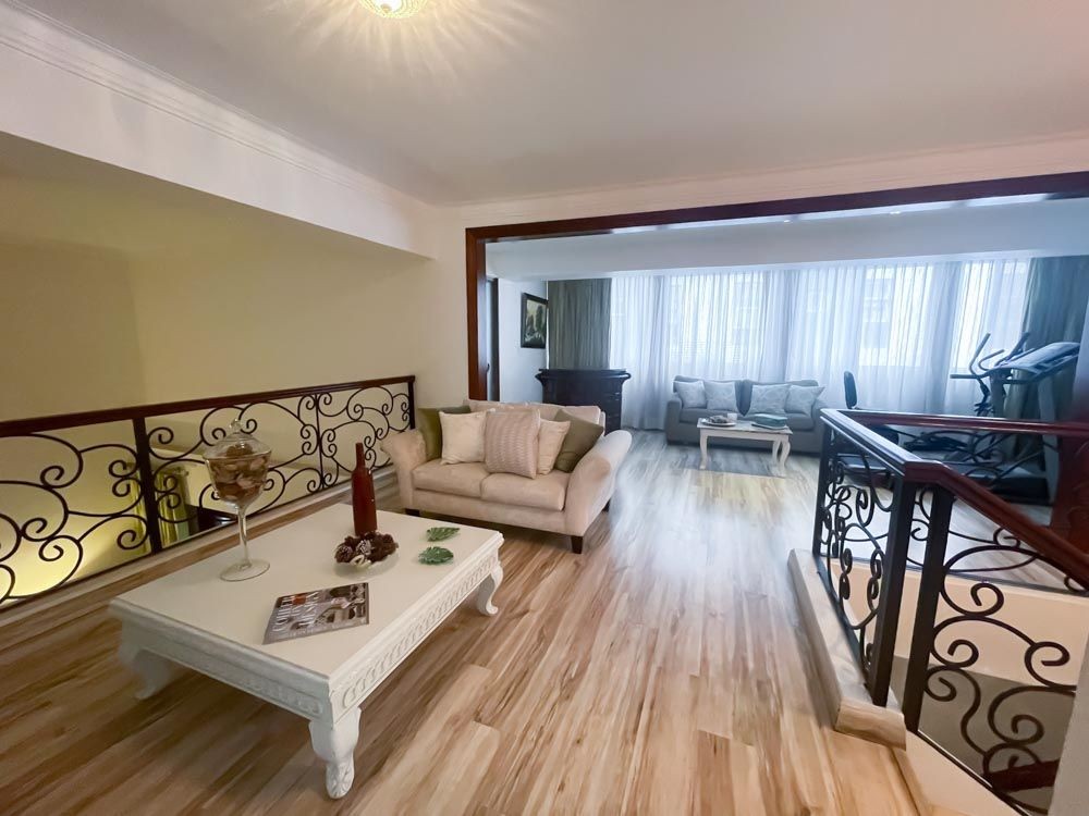 apartamentos - Naco duplex 4 habitaciones 4.5 baños estudio 3 parqueos  3