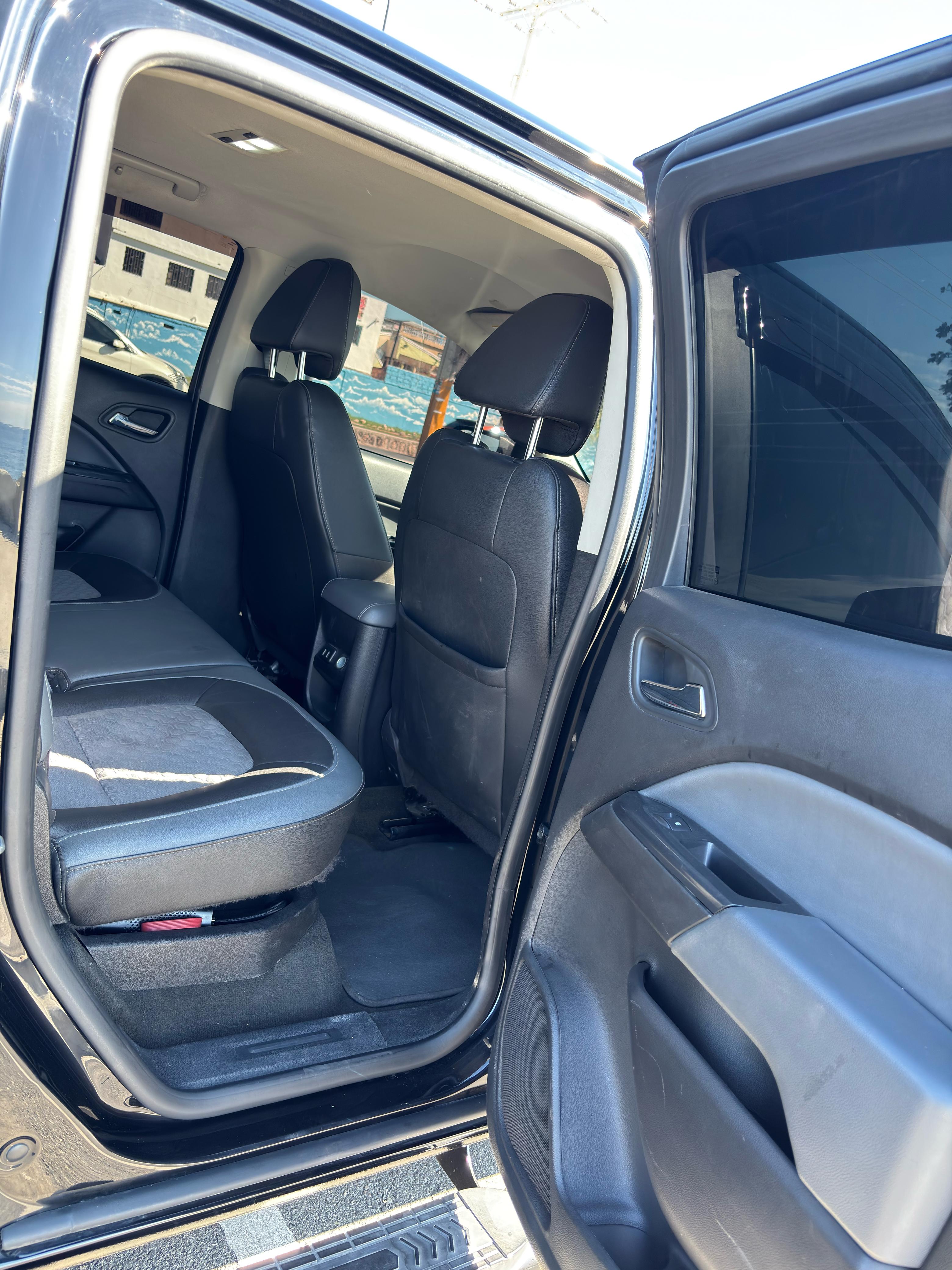 jeepetas y camionetas - chevolet colorado z71 2018  9