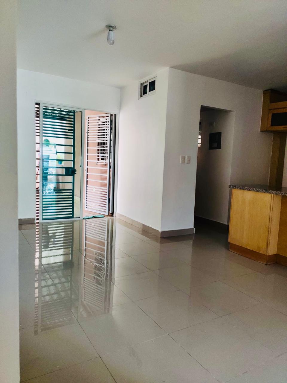 apartamentos - Alquiler de apartamento en LA JACOBO MAJLUTA  3