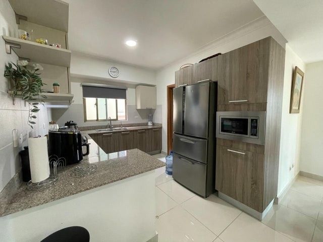penthouses - OPORTUNIDAD VENTA DE PENTHOUSE 3 HABITACIONES EN EVARISTO MORALES 8