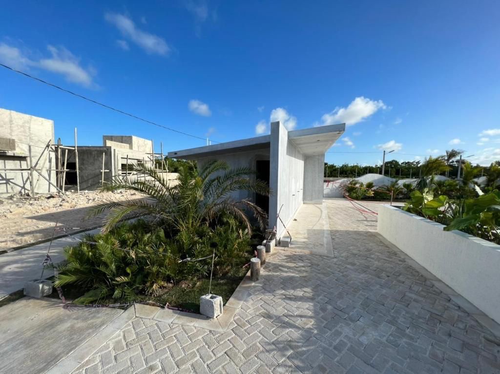 casas vacacionales y villas - Venta de villas en punta cana bávaro zona turística  3