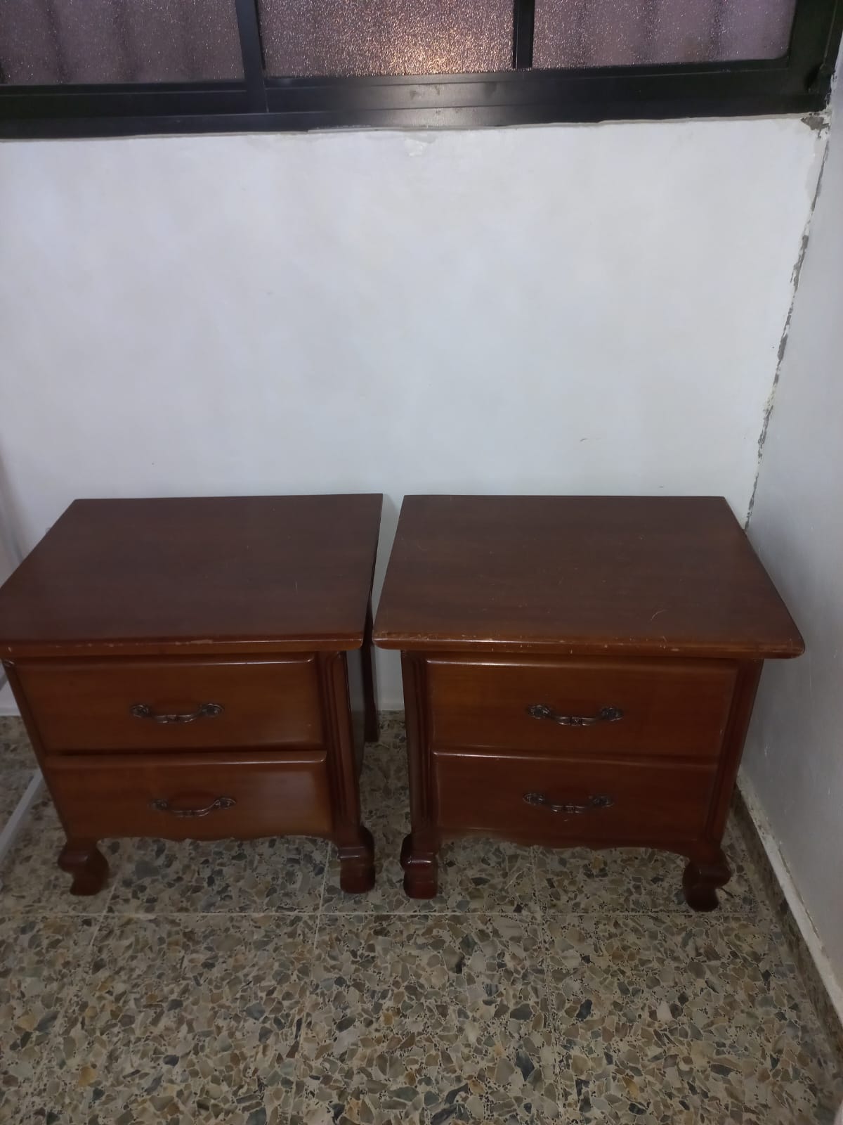 muebles y colchones - Juego de habitación en caoba excelentescondiciones 1