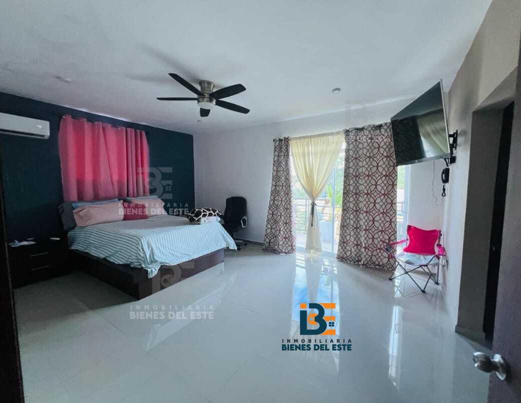 casas -  Moderna Vivienda con Piscina en Residencial Villa 2