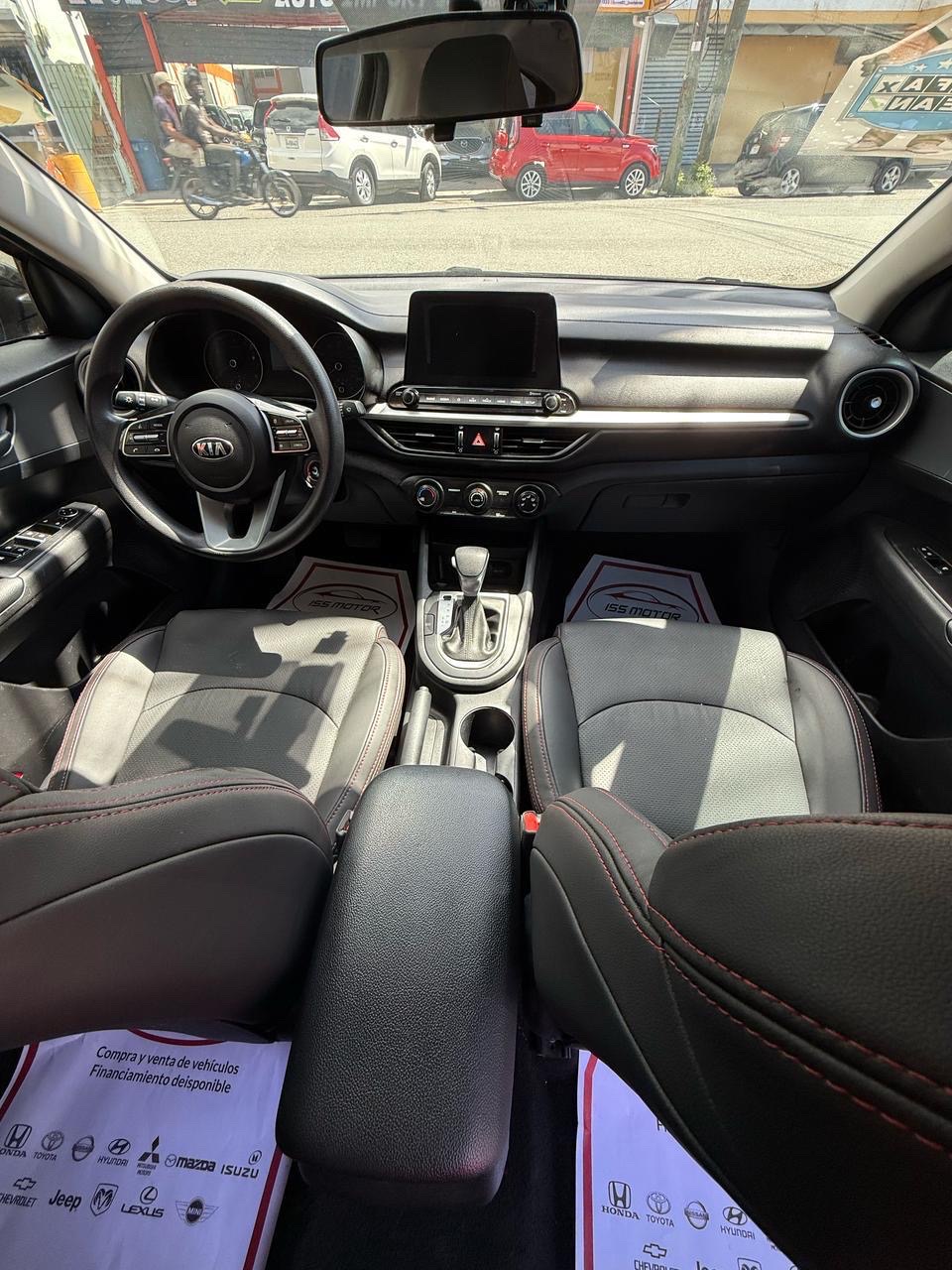 carros - Kia Forte 2021  1