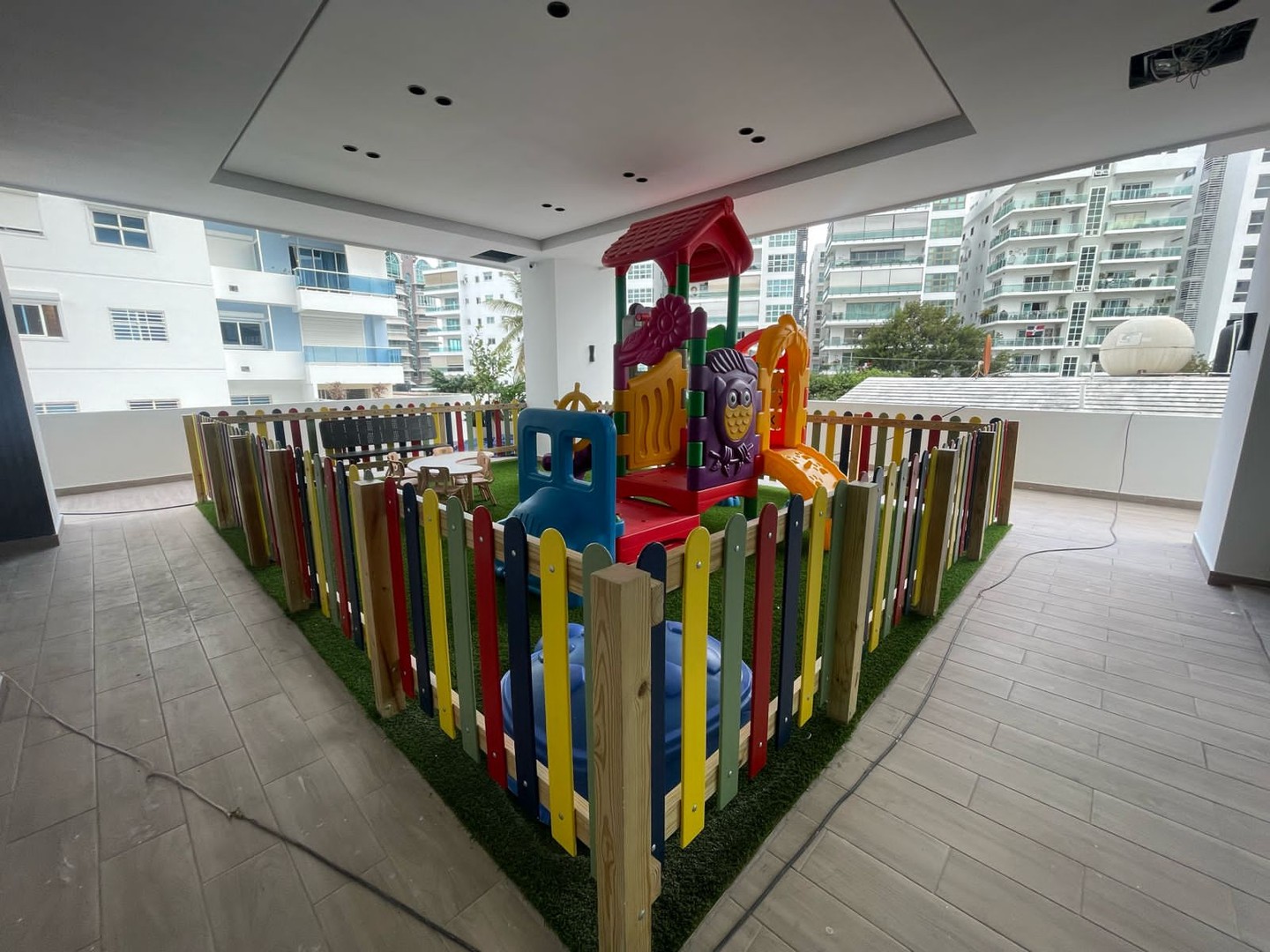 apartamentos - Se Alquila Apartamento Con Línea Blanca en Piso Alto Listo para Estrenar en Naco 4