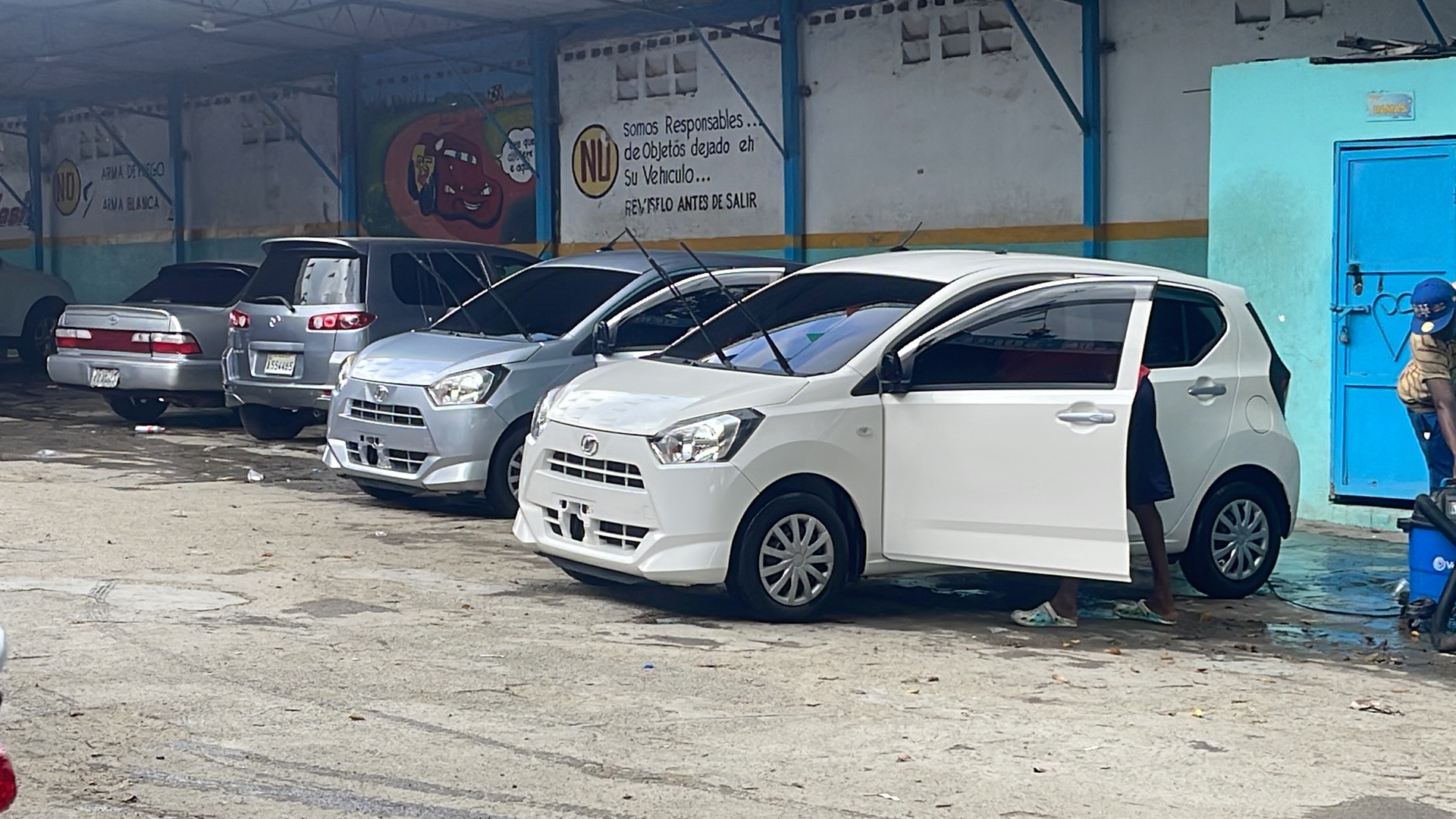 servicios profesionales - Alquiler de vehículos para Uber,,,Aplica ya!!
 0