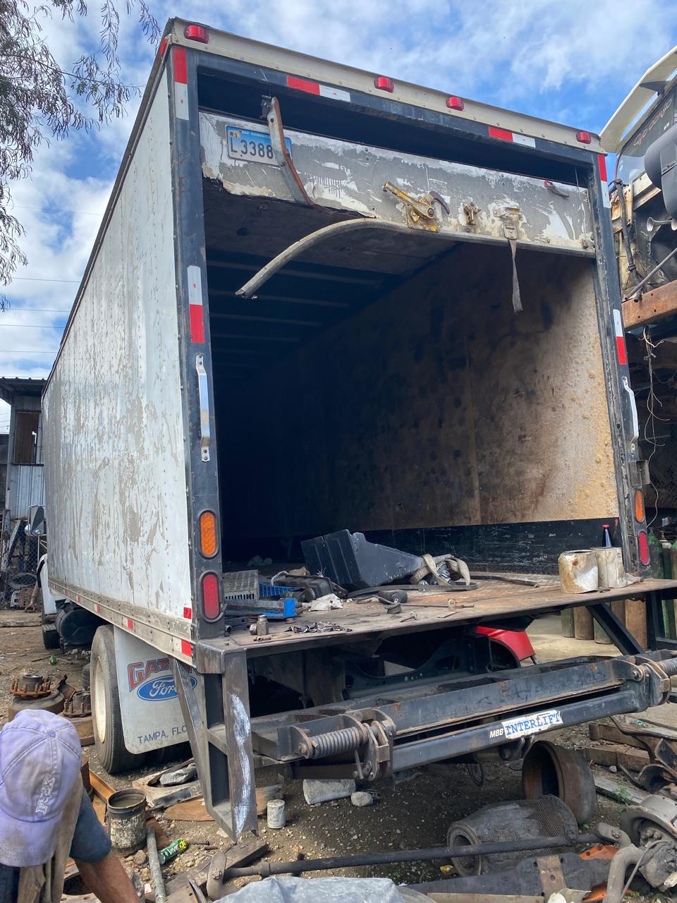 camiones y vehiculos pesados - VENDO CAMION FORD RIGIDO DE 24 PIES  5