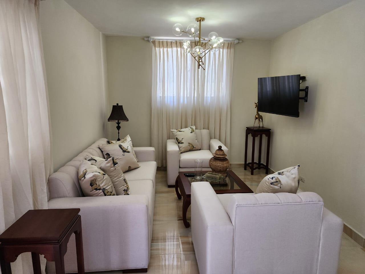casas - Casa Amueblada en Alquiler en El Retiro II, Santiago – 4 Hab. 4 Baños 2