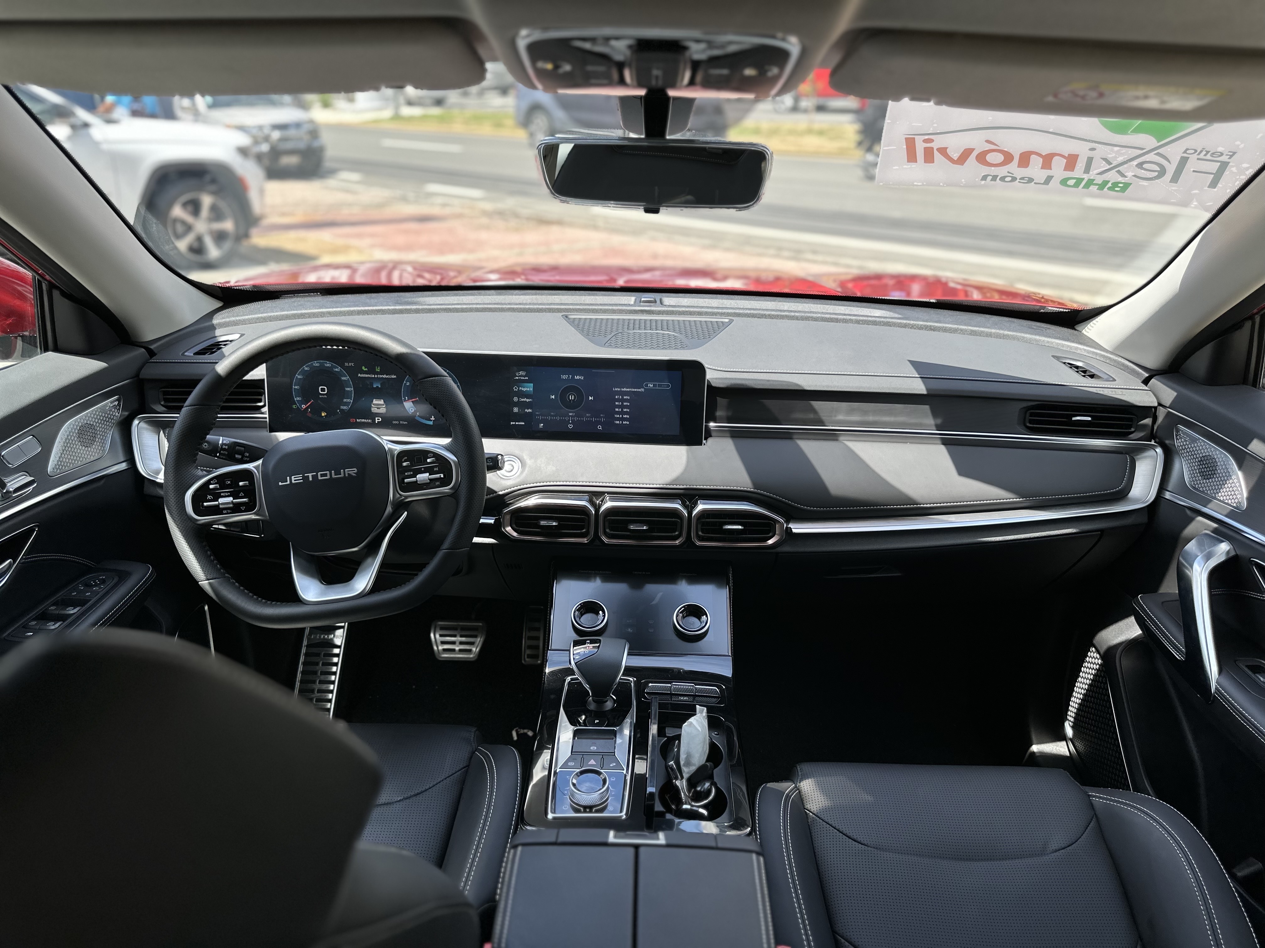 jeepetas y camionetas - JETOUR X70 PLUS 2025 9