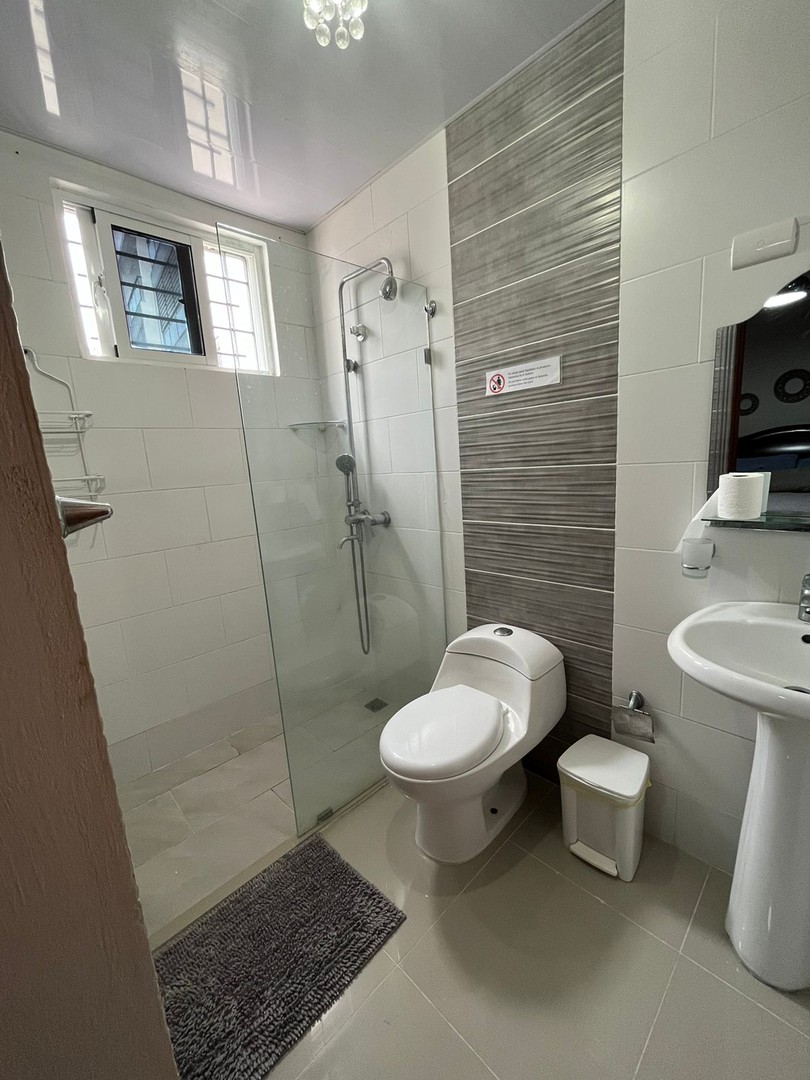 apartamentos - Apartamento de Venta Amueblado en Los Alamos  3