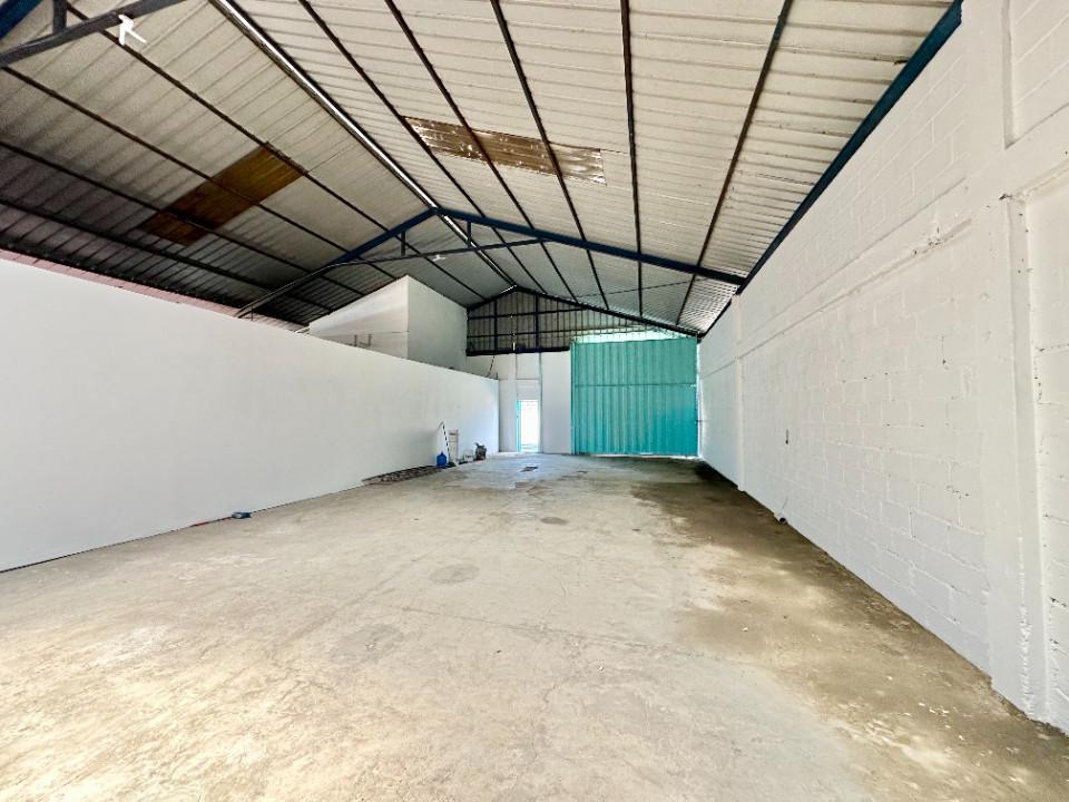 otros inmuebles - Nave Industrial en ENSANCHE PEREZ SANTIAGO 1
