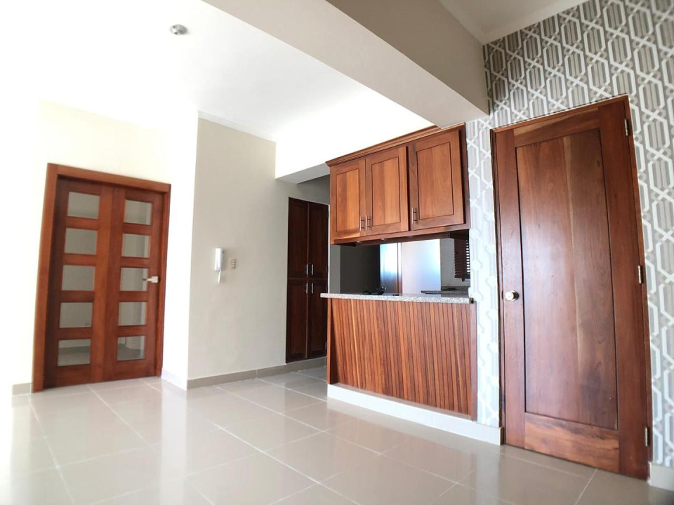 apartamentos -  Apartamento en Alquiler en EVARISTO MORALES 6